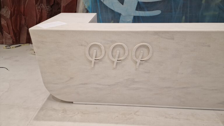 Recepție din Solid Surface